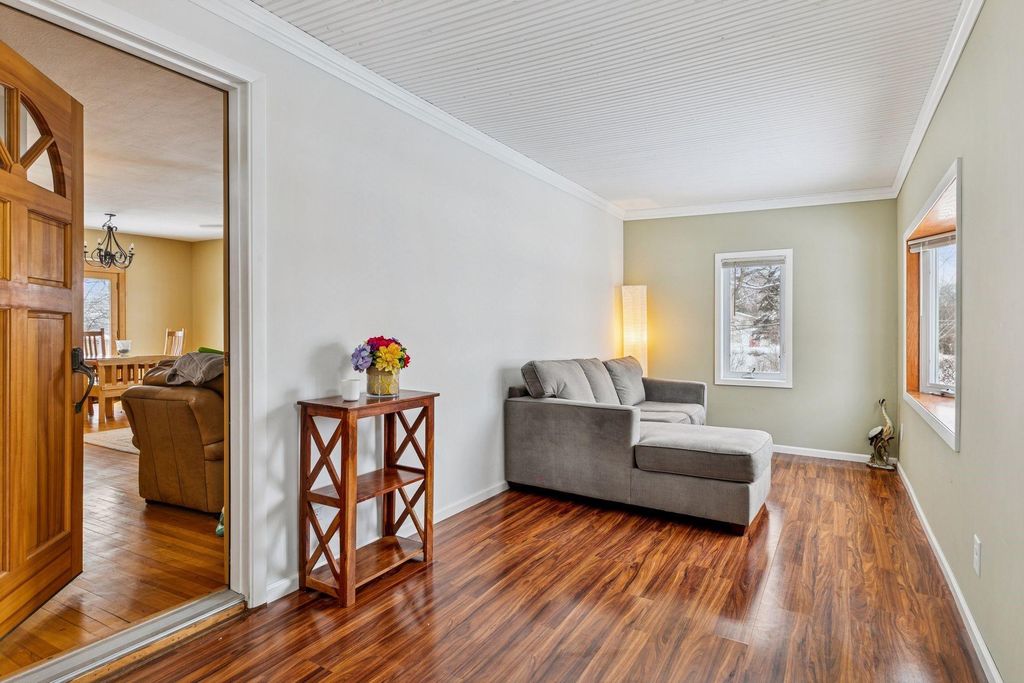 Photo of 806 15th Avenue N, South Saint Paul, MN 55075 (MLS # 7001772)