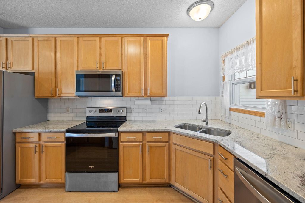 Photo of 16304 70th Avenue N, Maple Grove, MN 55311 (MLS # 7059067)