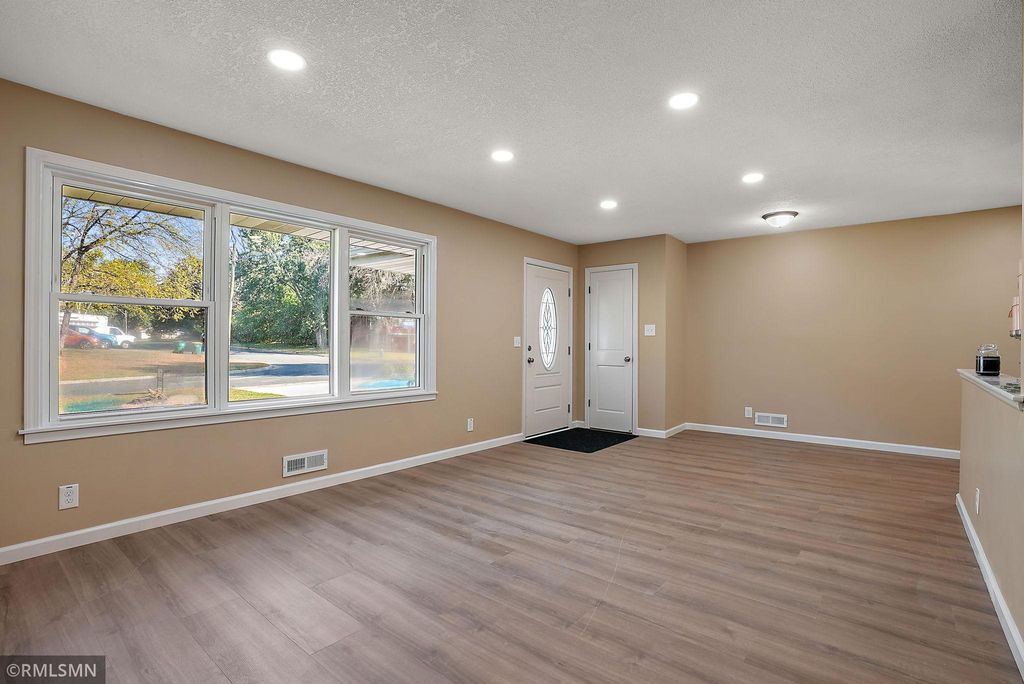 Photo of 7961 59th Avenue N, New Hope, MN 55428 (MLS # 7033504)