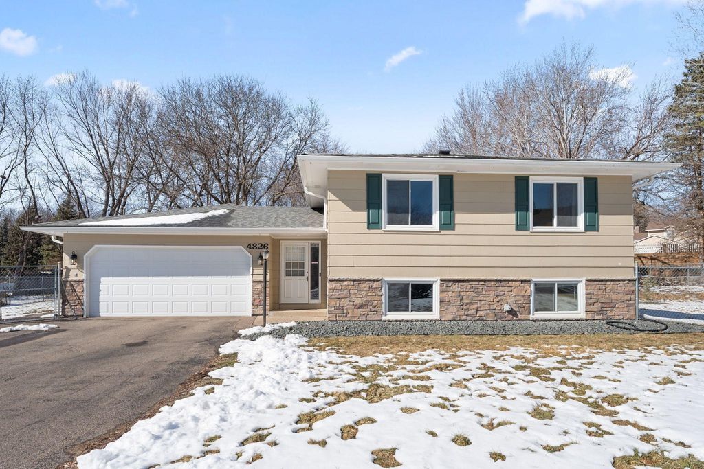 Photo of 4826 W 140th Street, Savage, MN 55378 (MLS # 7028508)