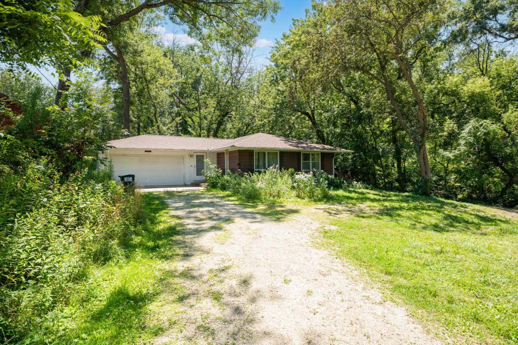 Photo of 50 County 16 Road SE, Rochester, MN 55904 (MLS # 7081202)