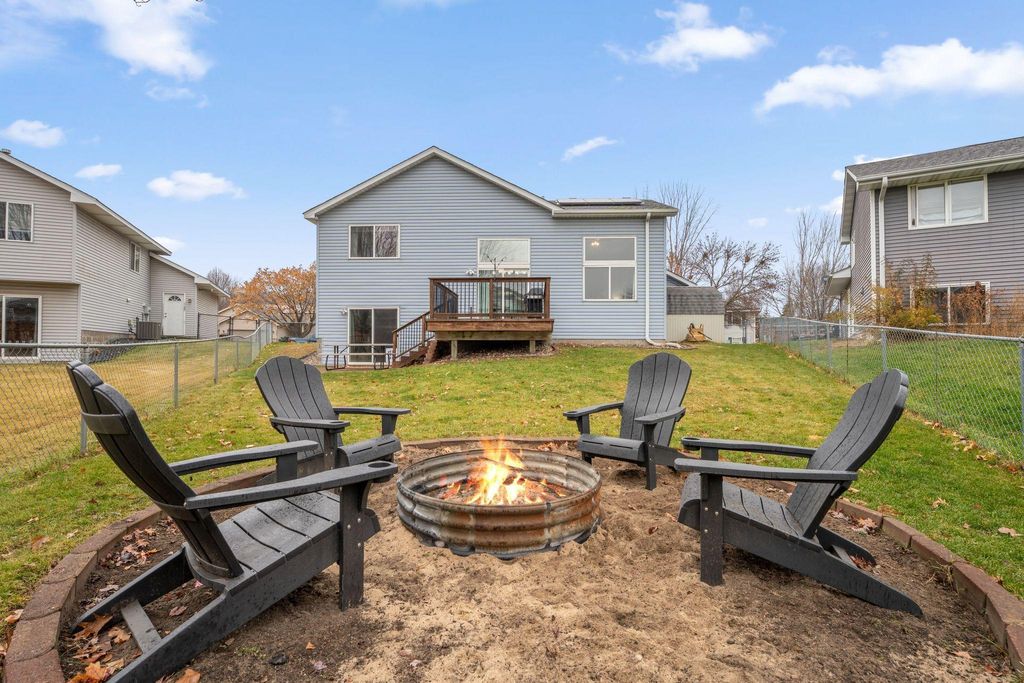 Photo of 18602 Egret Way, Farmington, MN 55024 (MLS # 6824453)