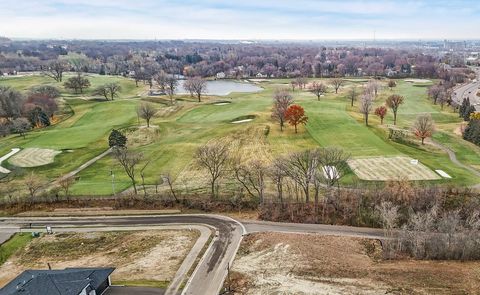 2167 Eustis Street Roseville MN 55113