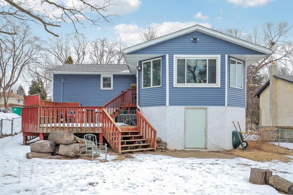 Photo of 544 3rd Avenue NW, New Brighton, MN 55112 (MLS # 6825726)