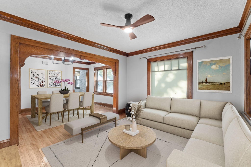 Photo of 704 White Bear Avenue N, Saint Paul, MN 55106 (MLS # 7164793)