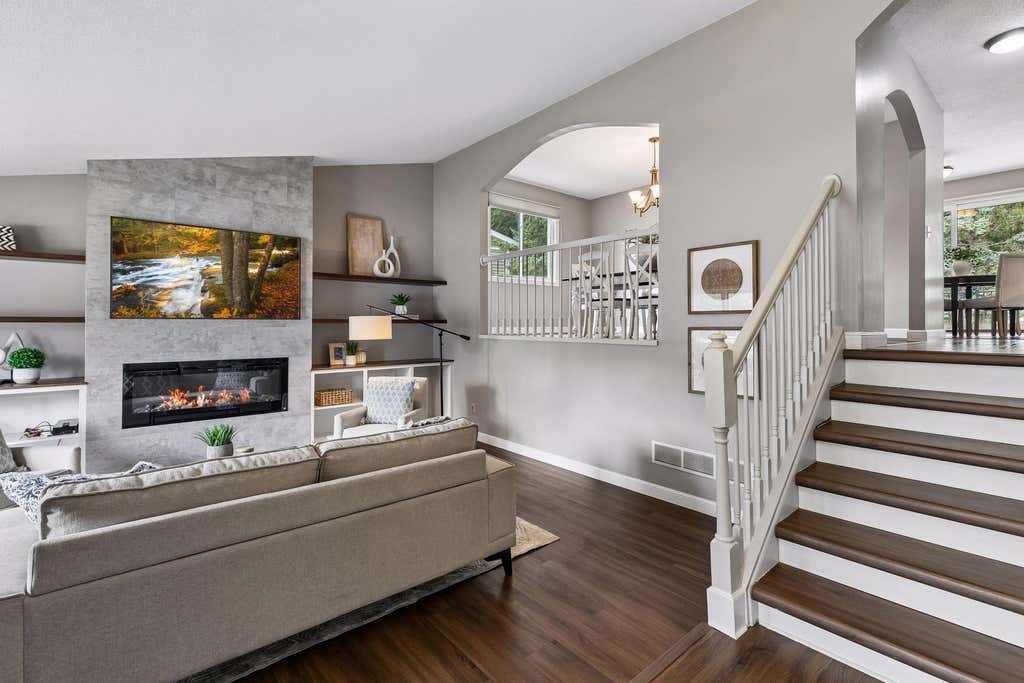 Photo of 14945 Dundee Avenue, Apple Valley, MN 55124 (MLS # 7104124)