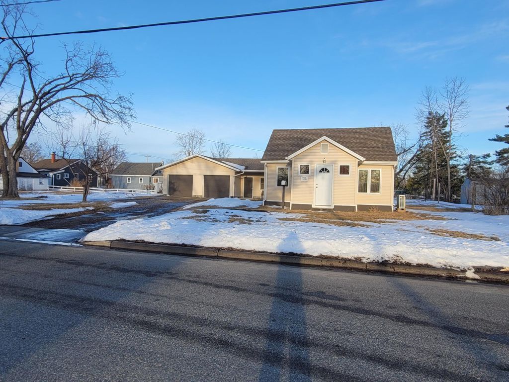 Photo of 1428 Park Avenue NW, Bemidji, MN 56601 (MLS # 7038895)