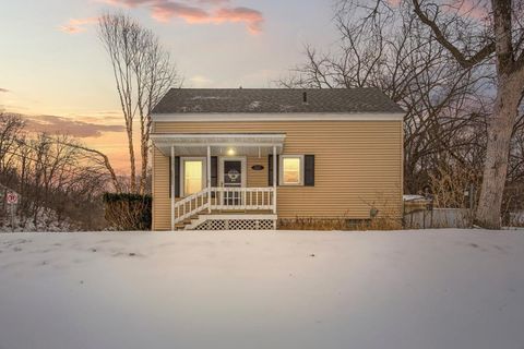 Photo of 227 3rd Avenue NE, Faribault, MN 55021 (MLS # 6813891)