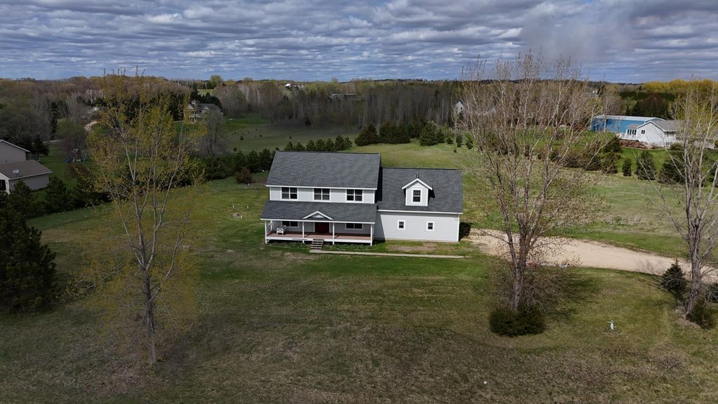 Photo of 826 165th Avenue, New Richmond, WI 54017 (MLS # 7034332)