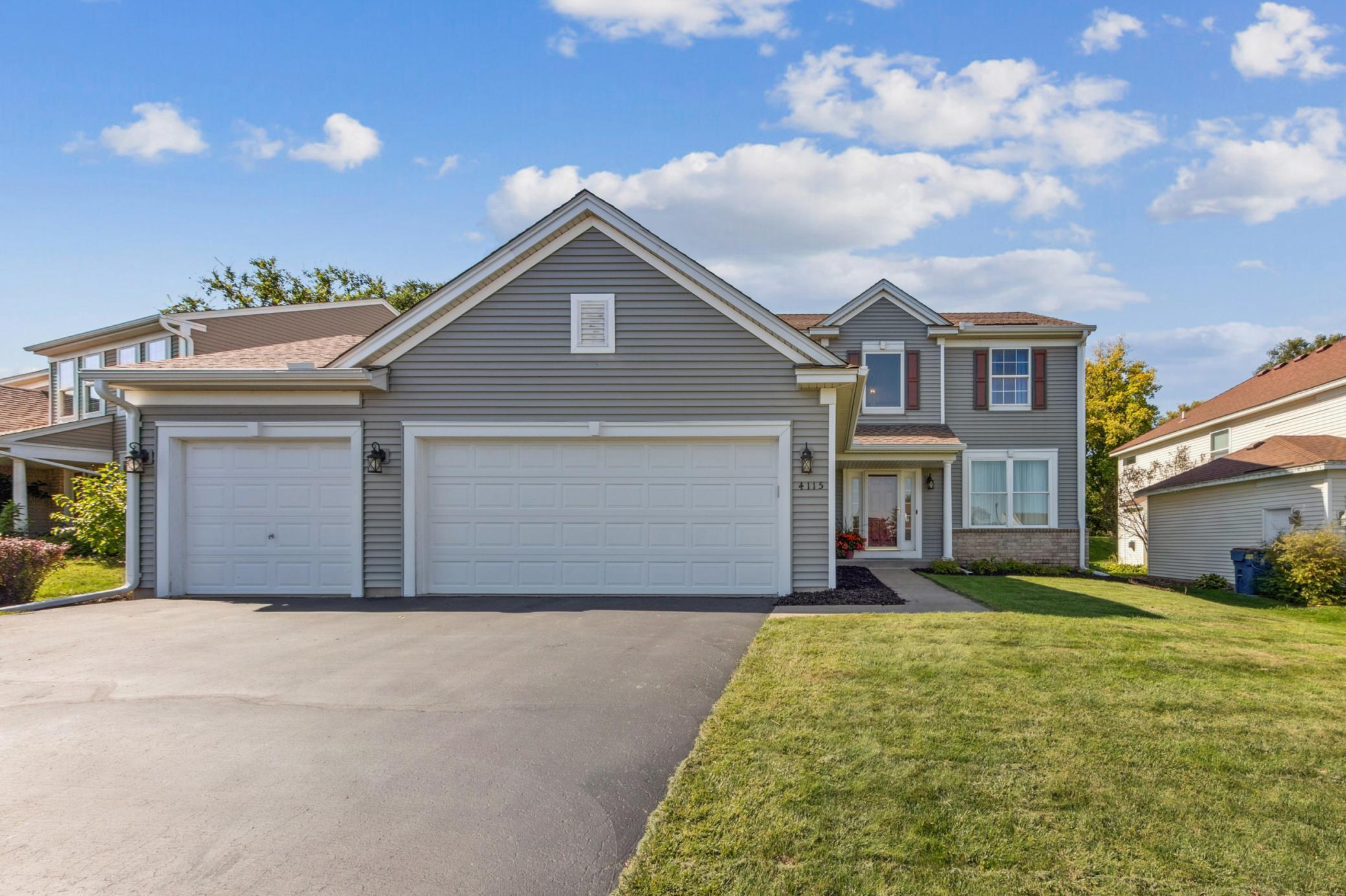 4115 Oakbrooke Curve