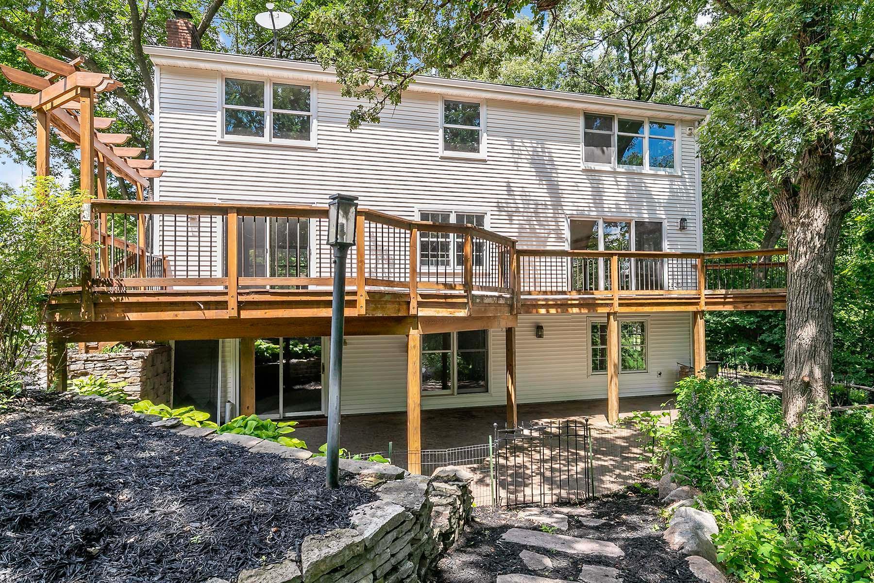 10325 10th Avenue Circle S