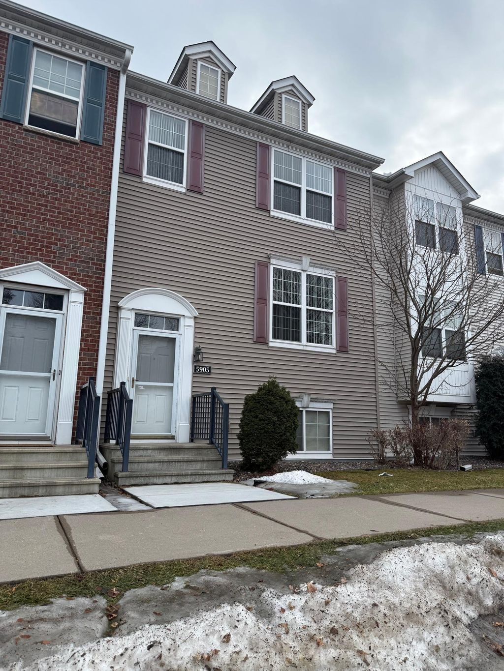 Photo of 5905 Garwood Road N, Brooklyn Park, MN 55443 (MLS # 7046908)