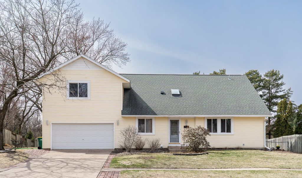 Photo of 618 Northland Avenue, Stillwater, MN 55082 (MLS # 7051132)