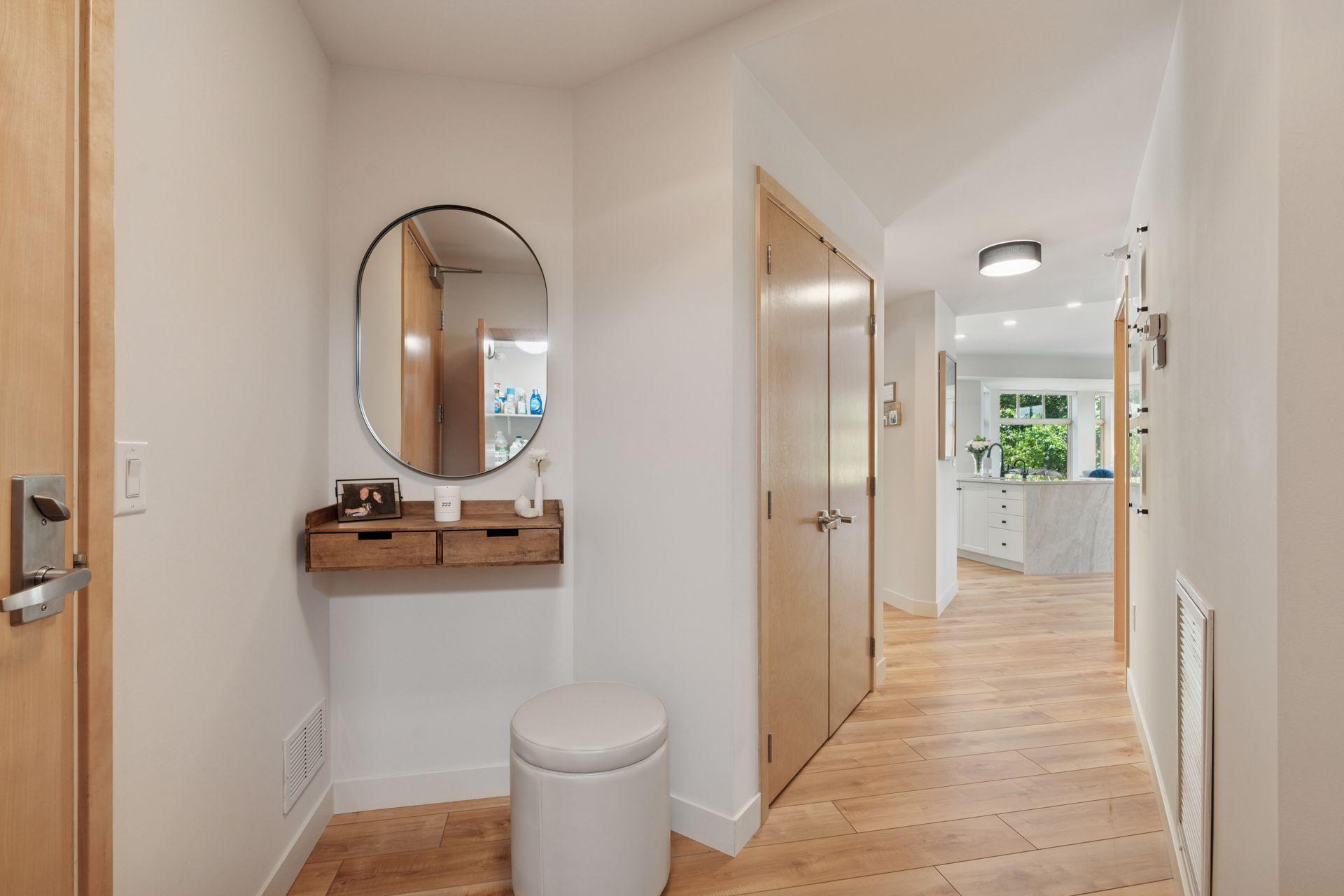501 Main Street N 222