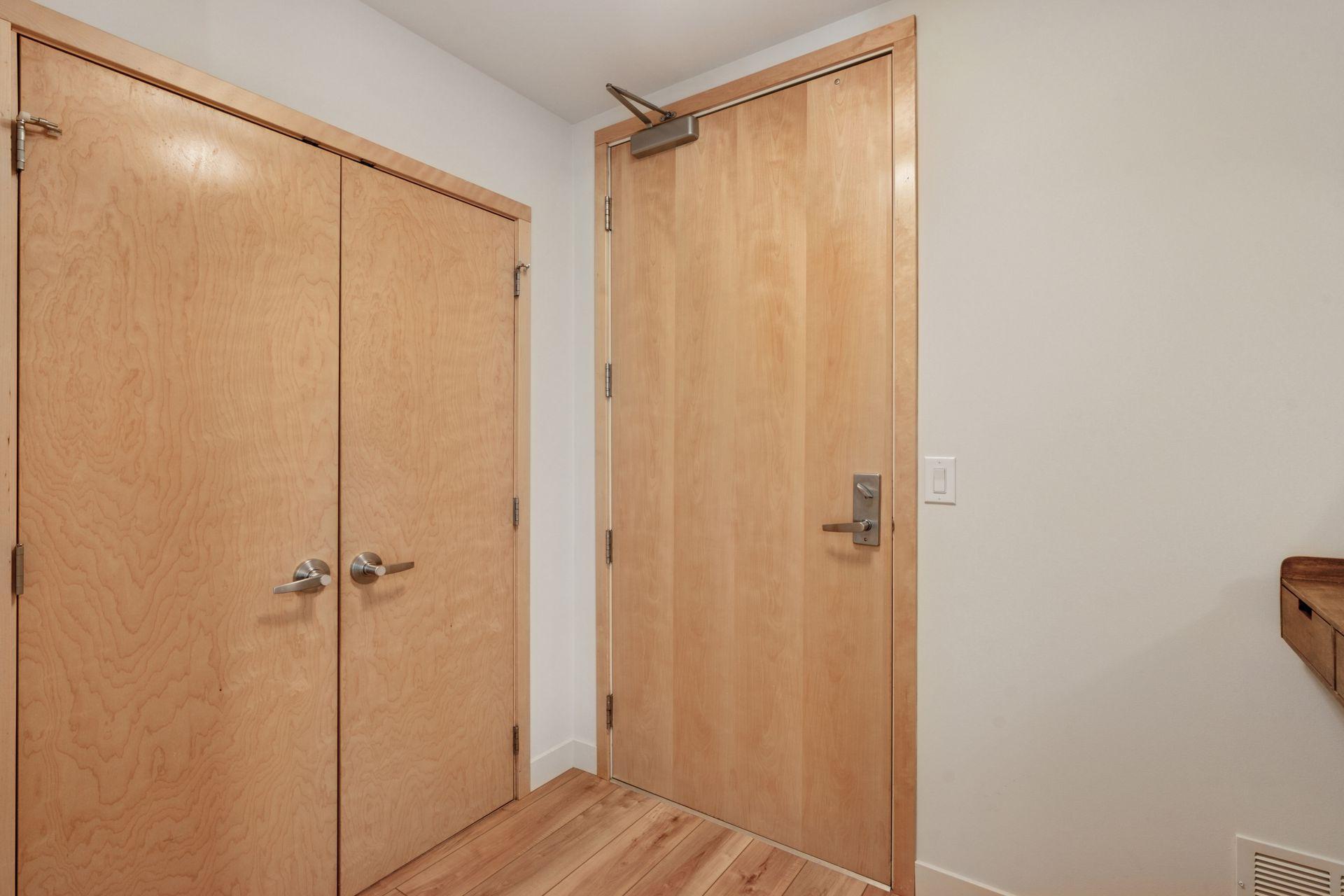 501 Main Street N 222