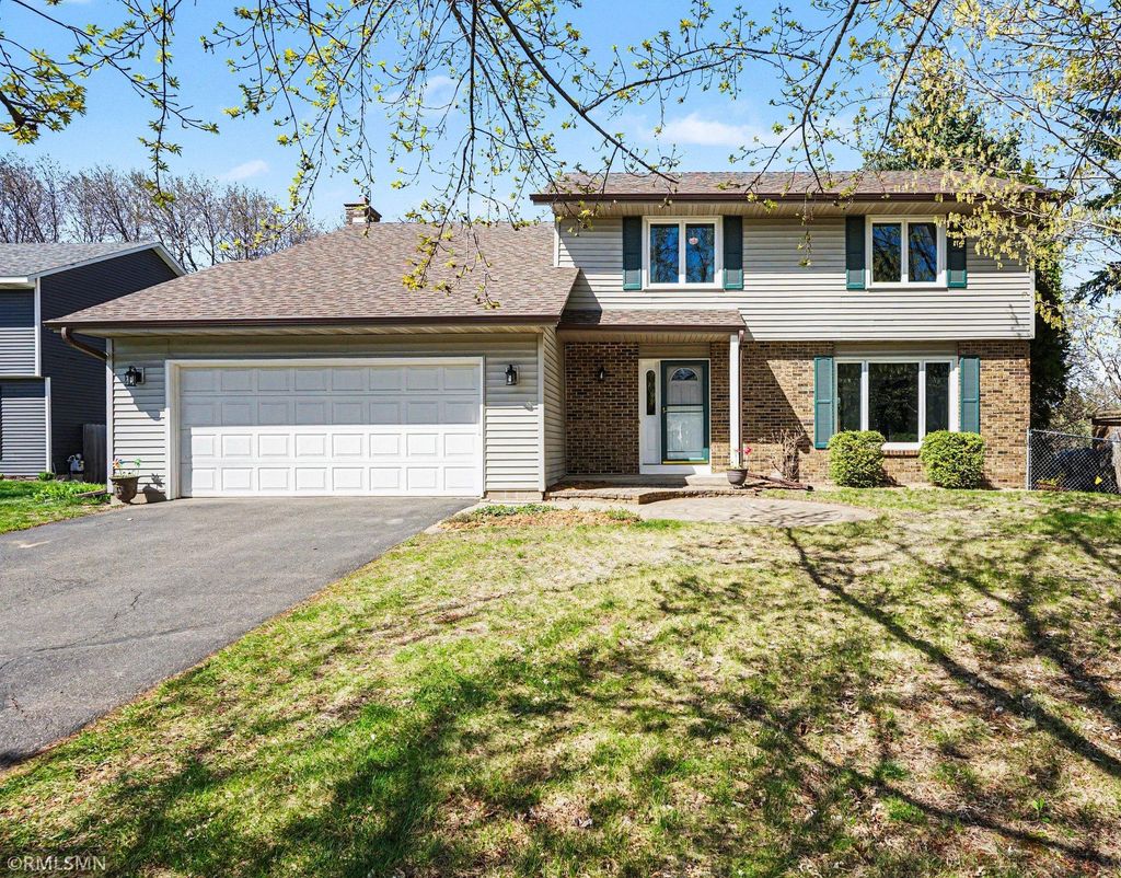 Photo of 1712 James Court, Burnsville, MN 55337 (MLS # 7050937)