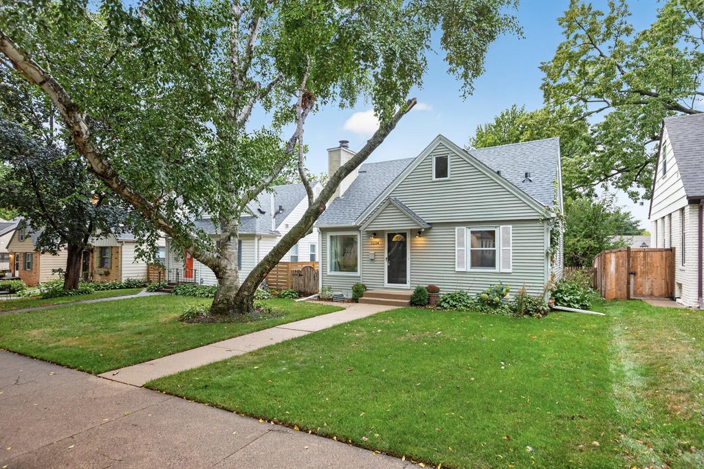 Photo of 5224 14th Avenue S, Minneapolis, MN 55417 (MLS # 7149272)