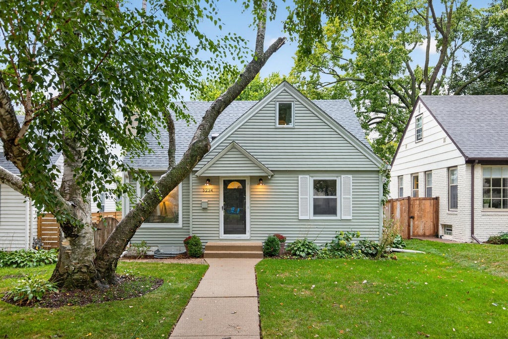 Photo of 5224 14th Avenue S, Minneapolis, MN 55417 (MLS # 7149272)