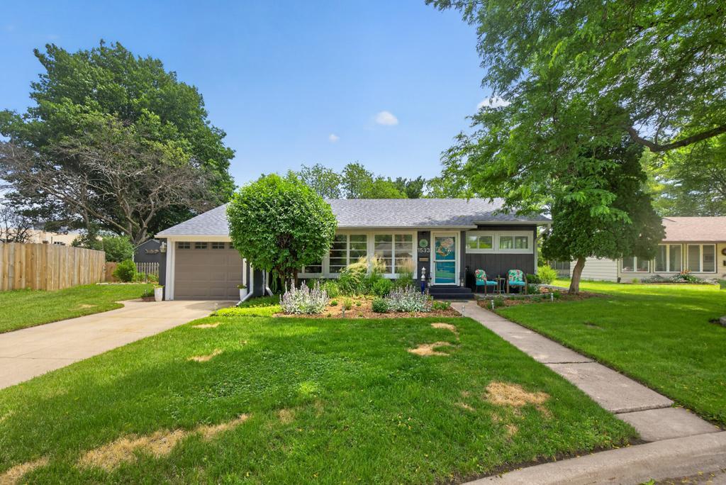 Photo of 1533 Damon Court SE, Rochester, MN 55904 (MLS # 7103627)