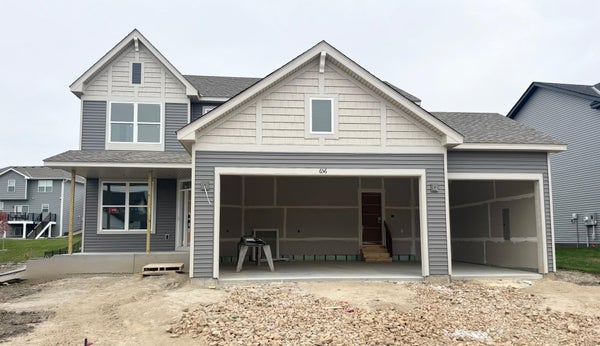 656 SIERRA PKWY, WACONIA, MN 55387 - Image cec4833dff208b7e4c78c06f49c908ca/372383811