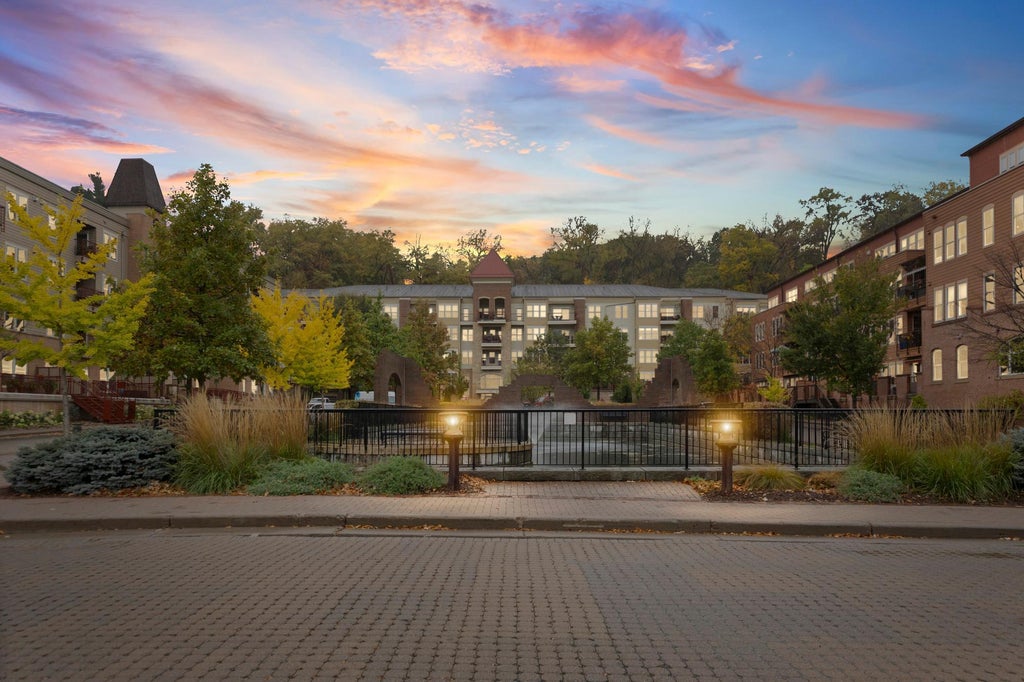 Photo of 630 Main Street N #412, Stillwater, MN 55082 (MLS # 7159375)