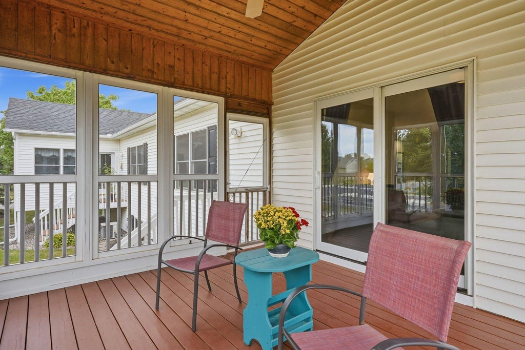 Photo of 802 Saint Lawrence Drive, Northfield, MN 55057 (MLS # 7143651)