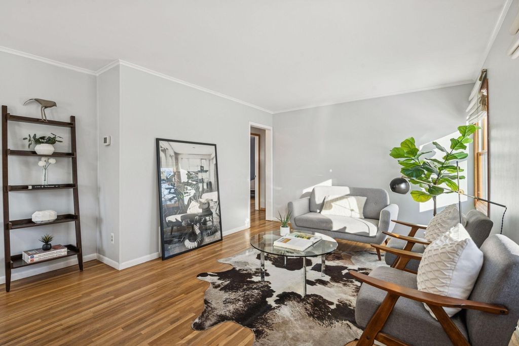 Photo of 6808 Upton Avenue S, Richfield, MN 55423 (MLS # 7009270)