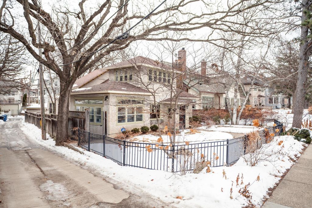 Photo of 2450 W 24th Street, Minneapolis, MN 55405 (MLS # 7004638)