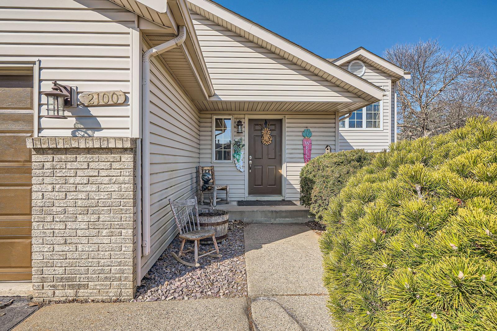 2100 Highland Drive