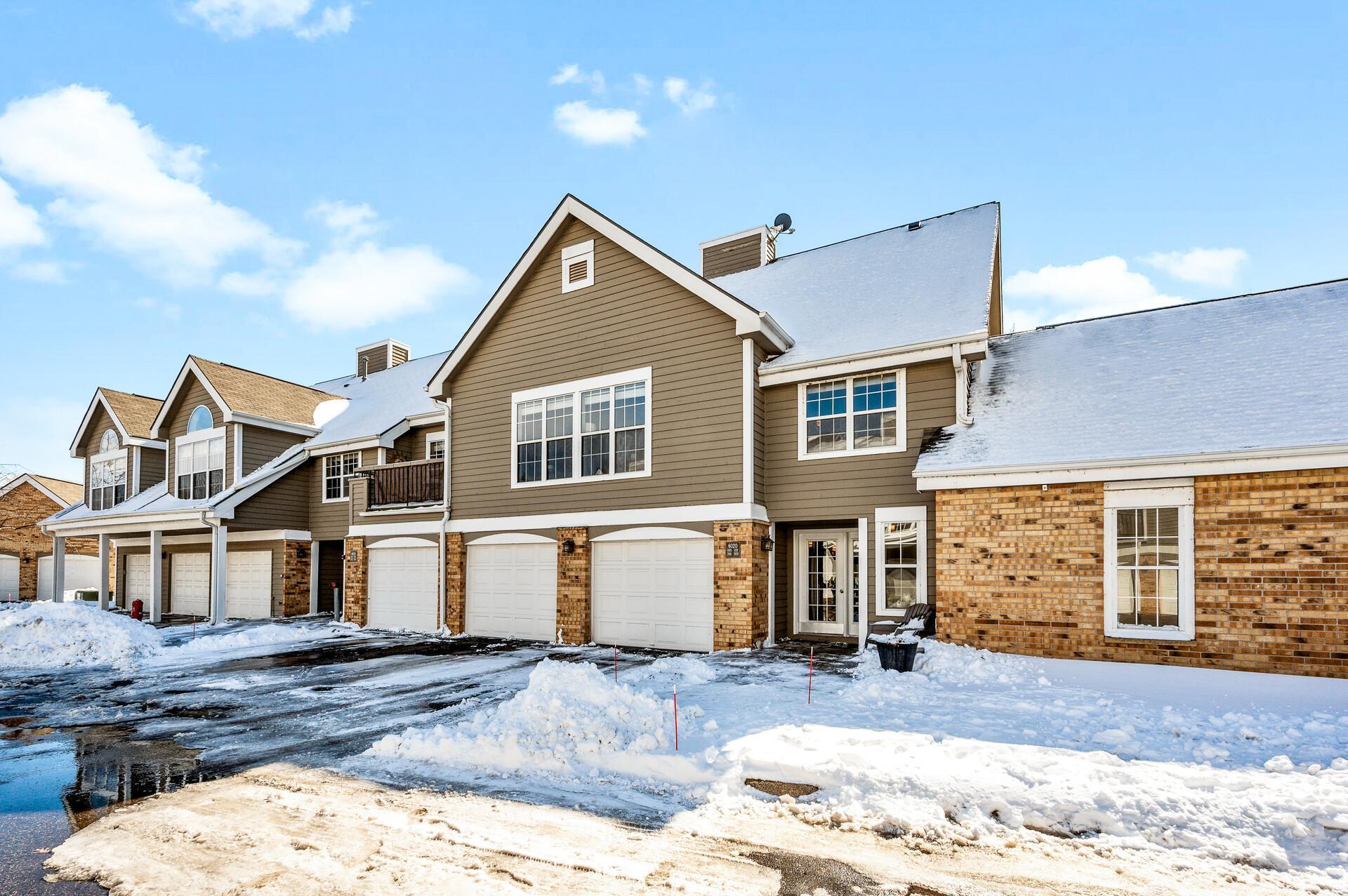 6020 Chasewood Parkway 203