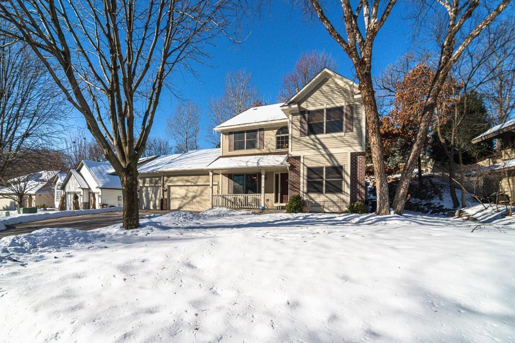 Photo of 5903 Bryant Lane, Inver Grove Heights, MN 55076 (MLS # 7014701)