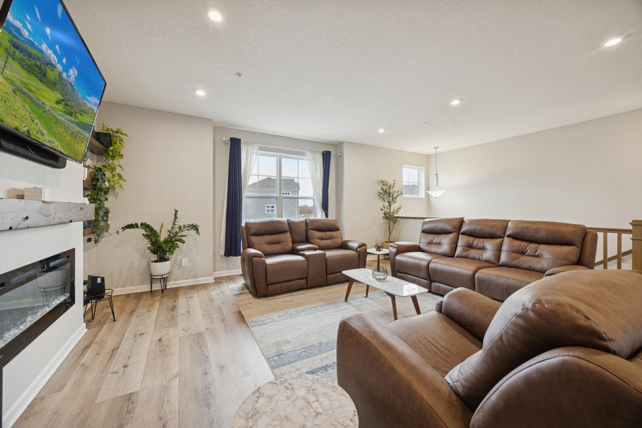 13485 Territorial Circle N