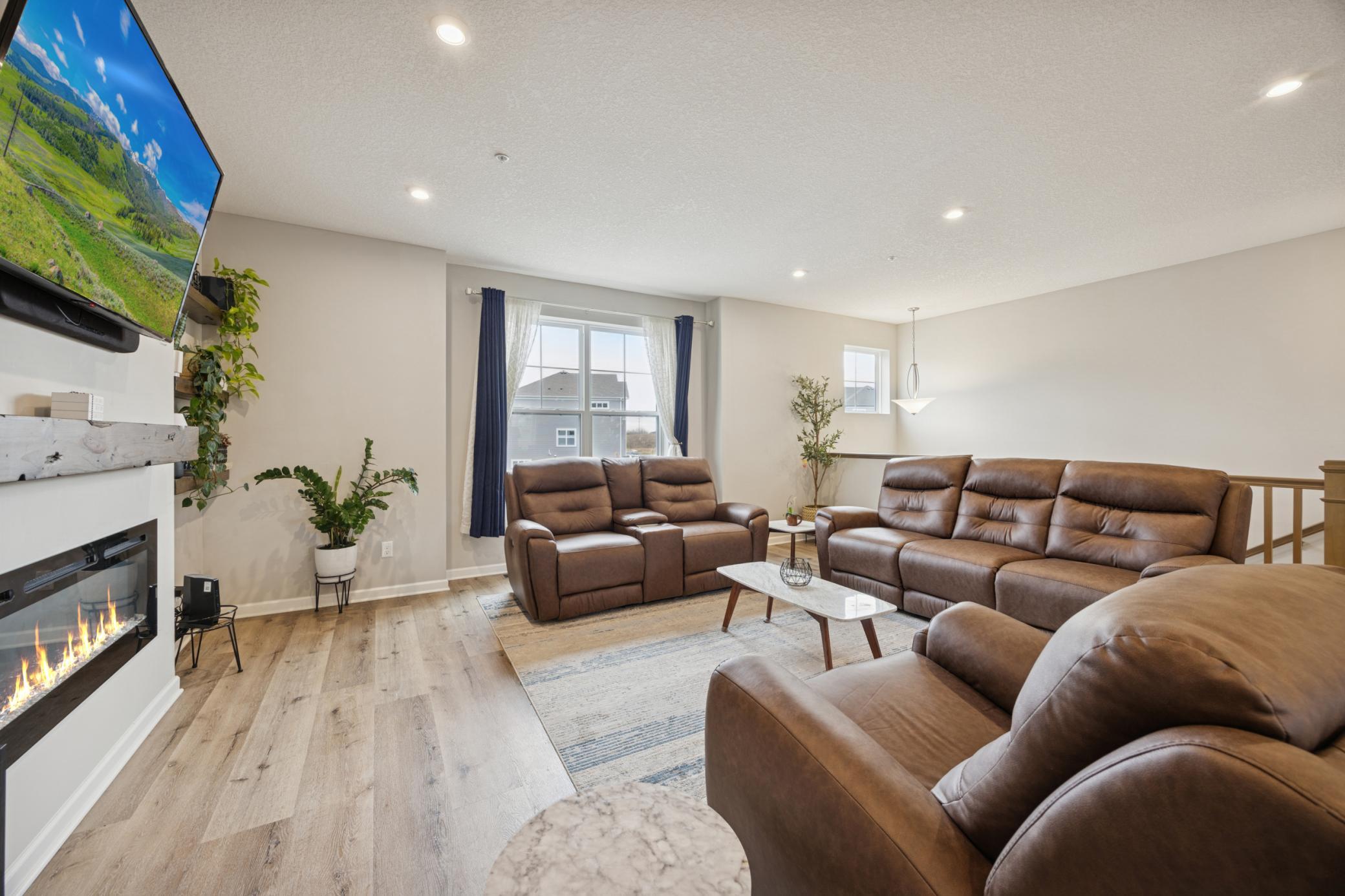 13485 Territorial Circle N