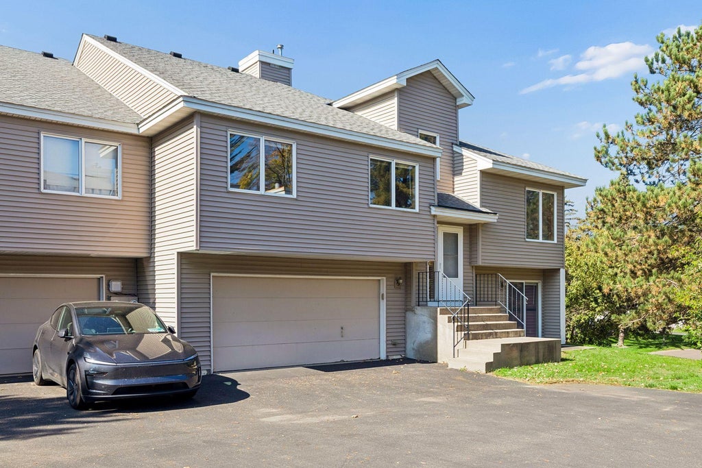 Photo of 7886 72nd Street S, Cottage Grove, MN 55016 (MLS # 7152698)