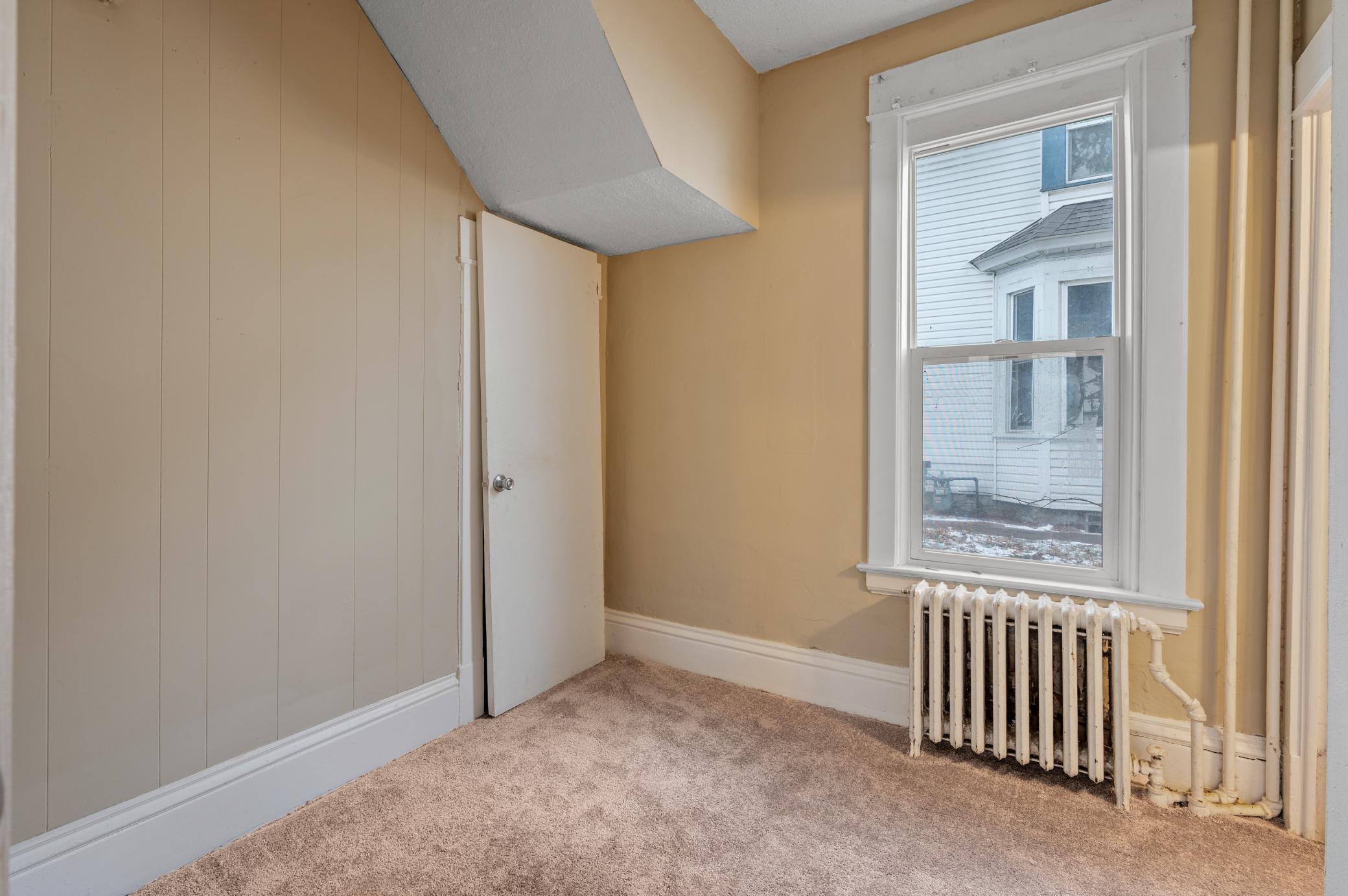 940 Albemarle Street