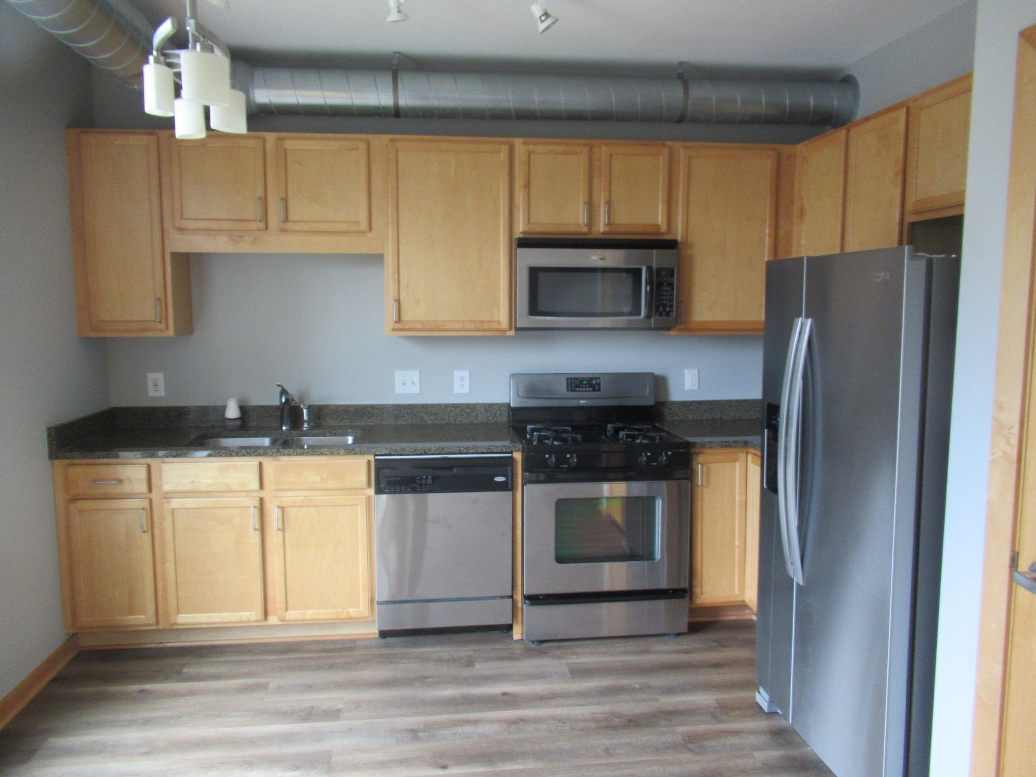 15 E Franklin Avenue 313