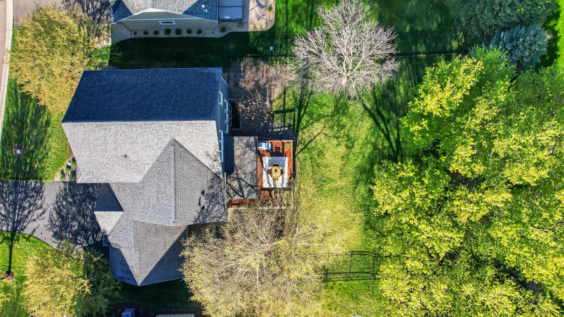2344 Fieldstone Curve