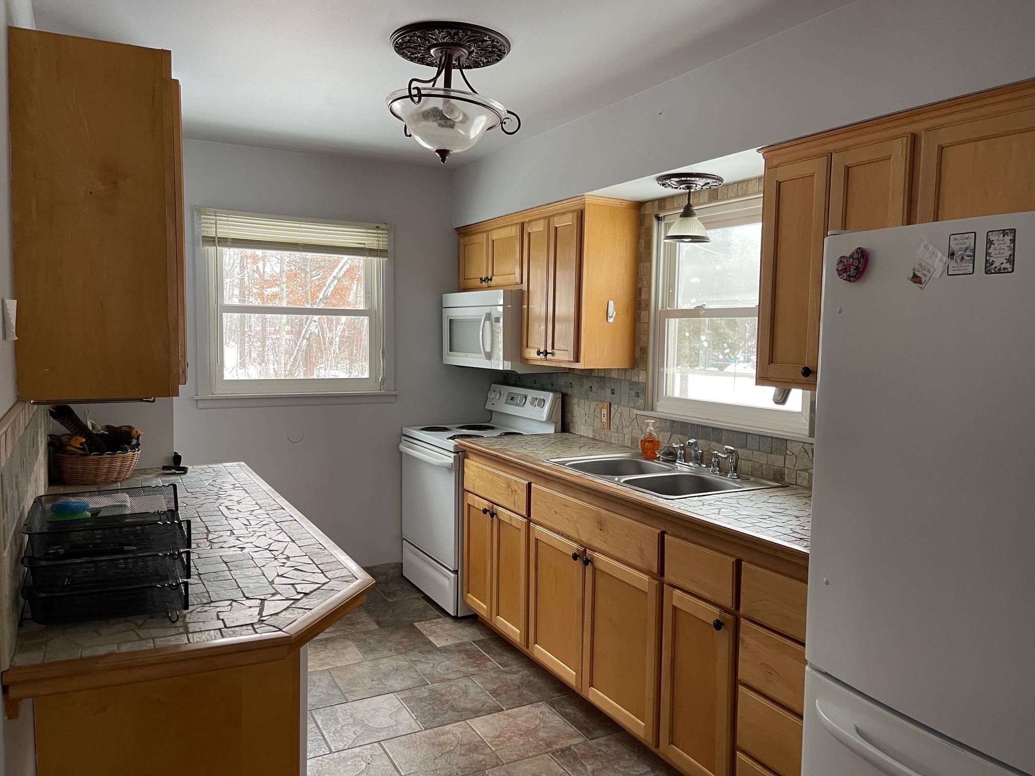 4564 Green Gables Road