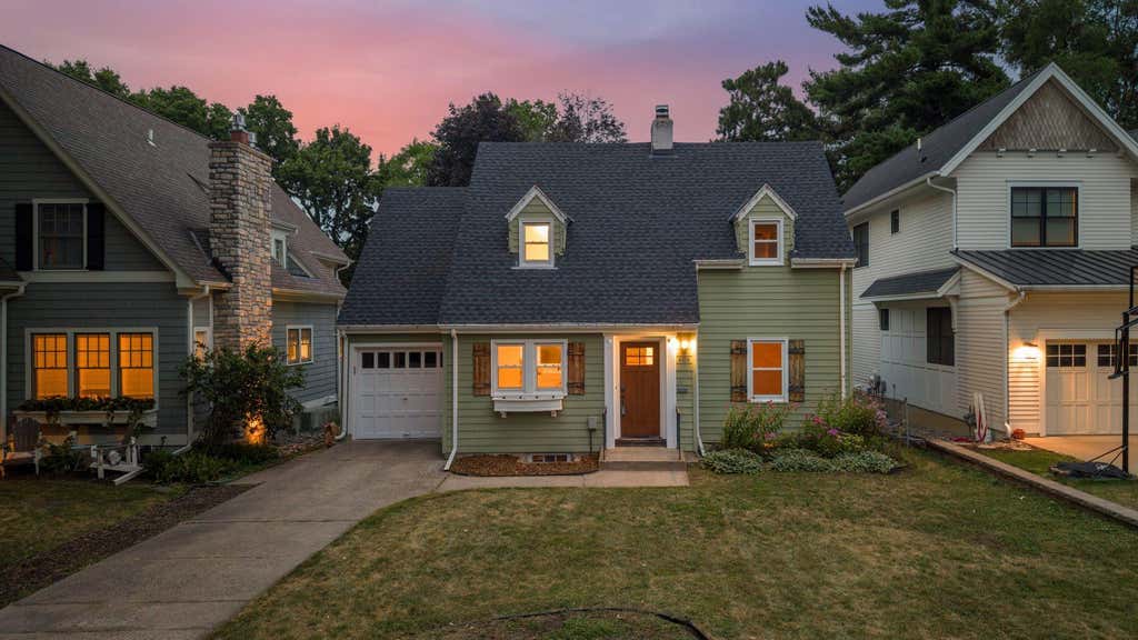 Photo of 4235 Alden Drive, Edina, MN 55416 (MLS # 7126958)