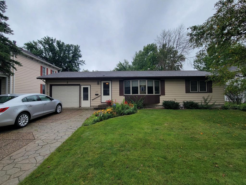 Photo of 455 E 4th Street, Zumbrota, MN 55992 (MLS # 6780498)