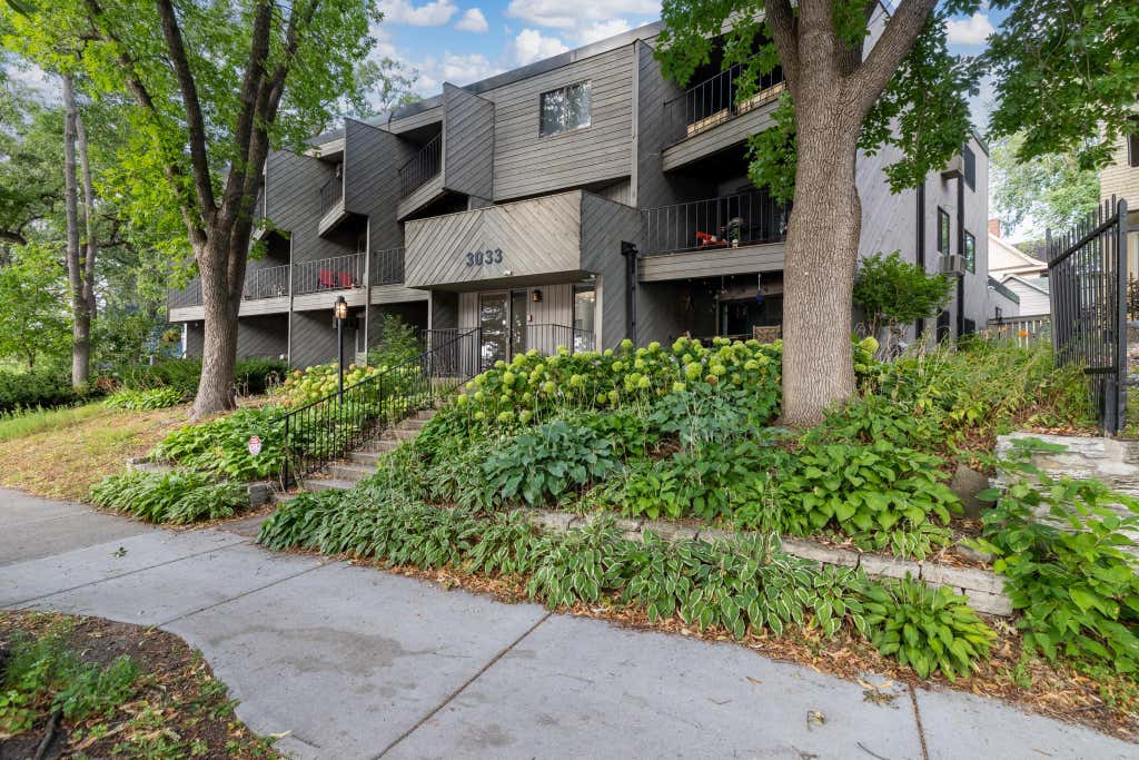 Photo of 3033 E Bde Maka Ska Parkway #301, Minneapolis, MN 55408 (MLS # 7123564)