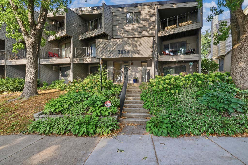 Photo of 3033 E Bde Maka Ska Parkway #301, Minneapolis, MN 55408 (MLS # 7123564)