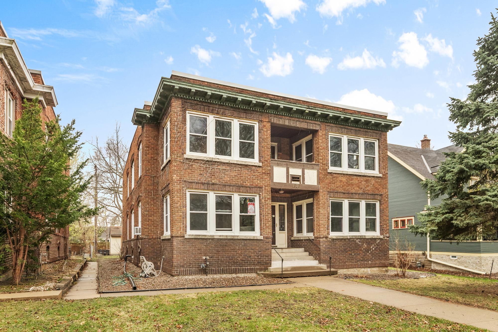 1838 Portland Avenue
