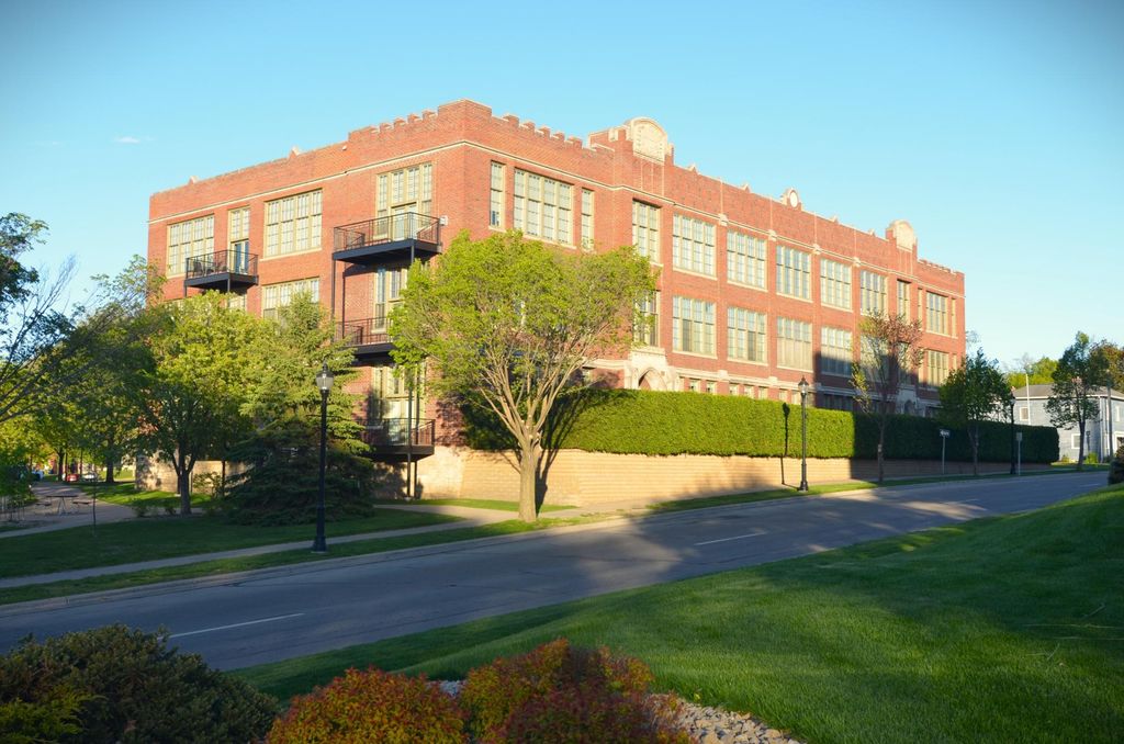 Photo of 523 East Avenue #102, Red Wing, MN 55066 (MLS # 7075446)