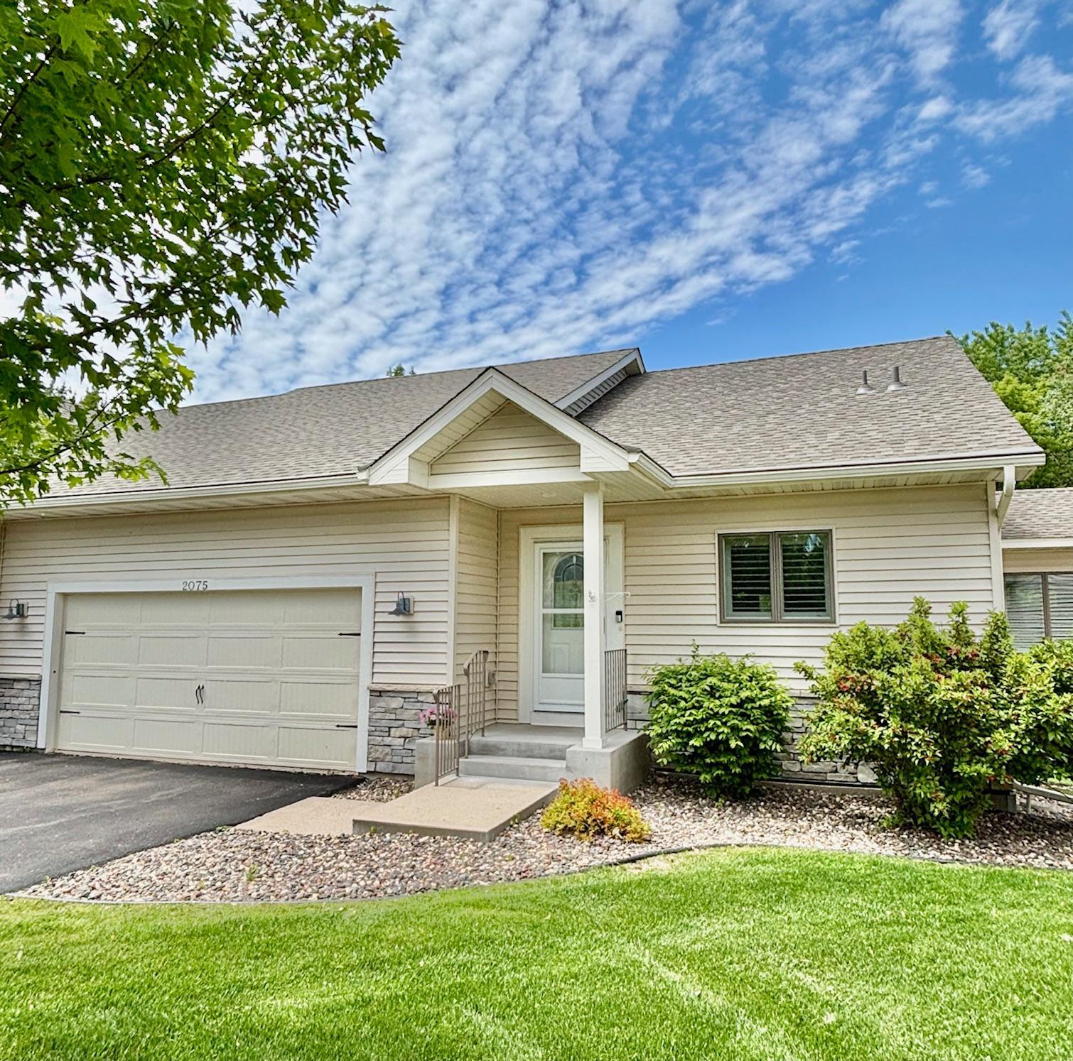 2075 Cardinal Glen