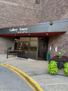 26 10th Street W 1005