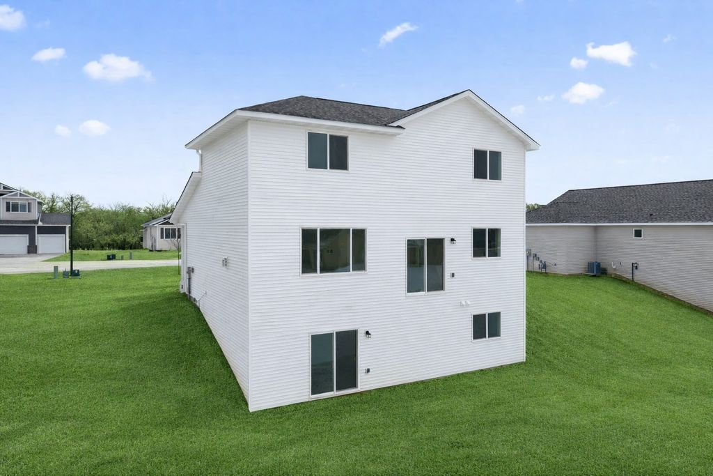 Photo of 1337 Orchid Way, New Richmond, WI 54017 (MLS # 7066616)