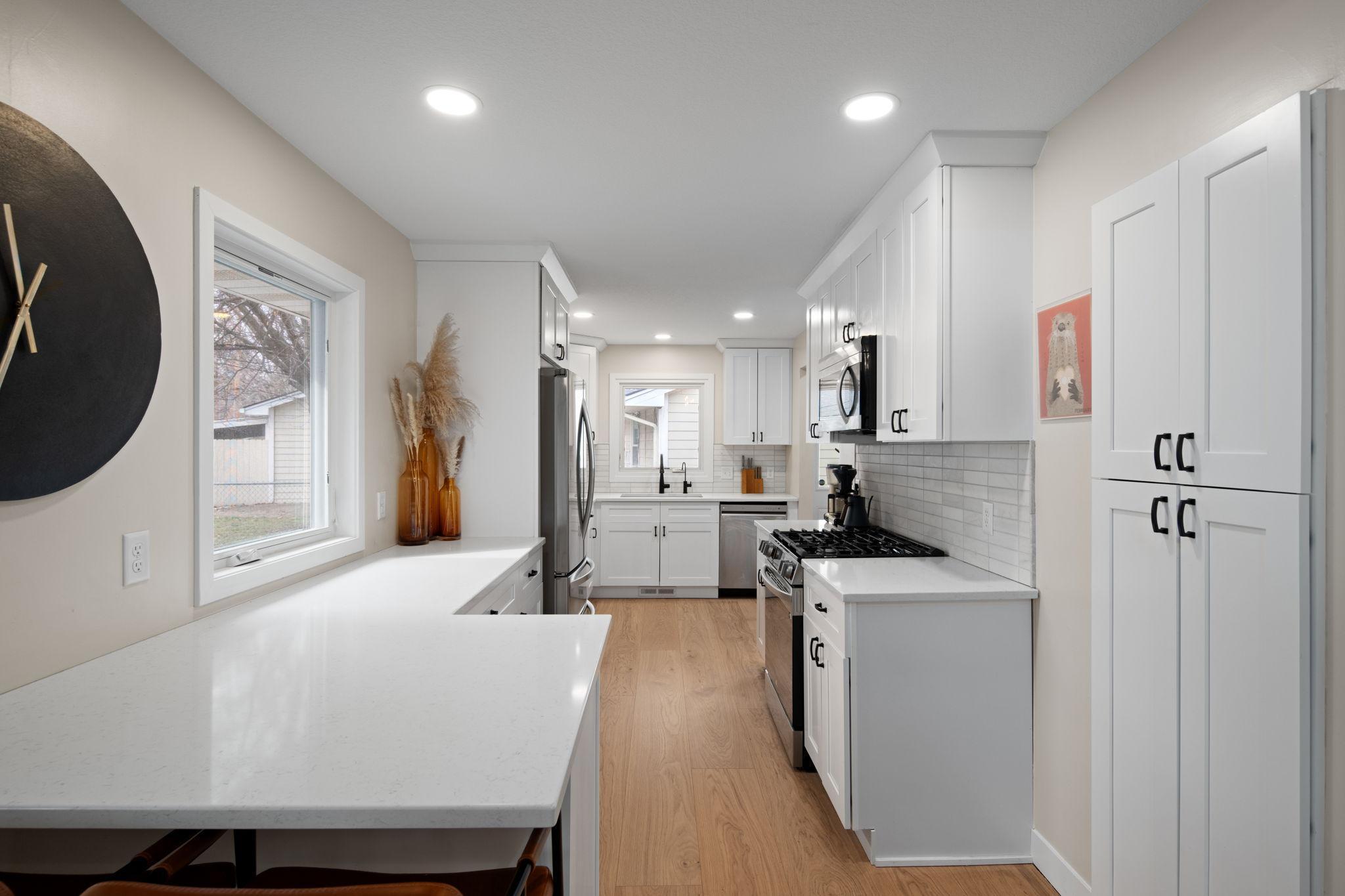 4721 Valley View Road