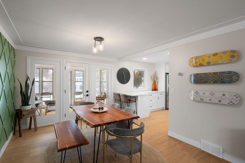 Photo of 4721 Valley View Road, Edina, MN 55424 (MLS # 7025372)