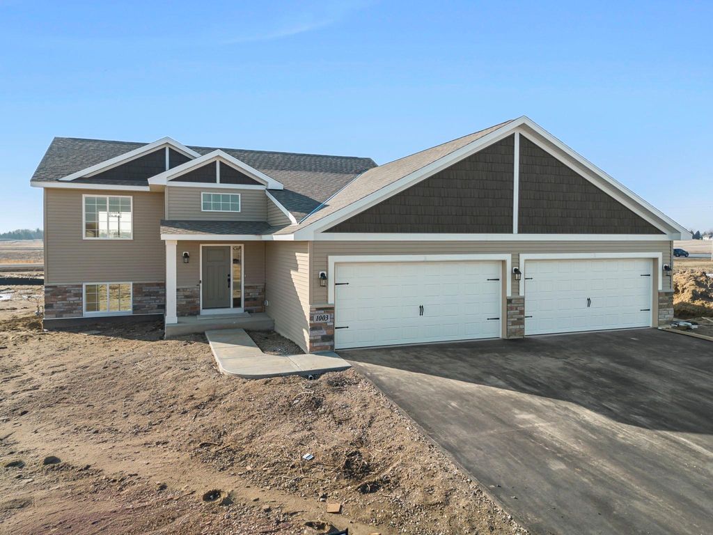 Photo of 1003 Misty Meadow Boulevard, Buffalo, MN 55313 (MLS # 7029685)